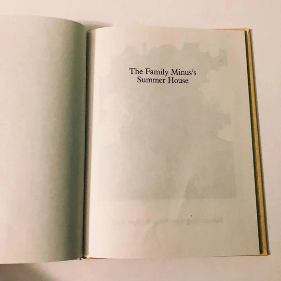 1980 The Family Minuss Summer House Hardcover  Book by Fernando Krahn - Picture 7 of 16